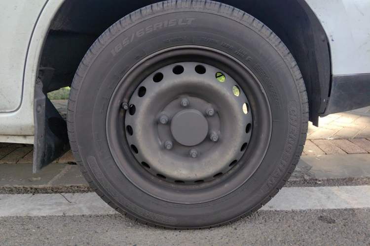 Used Karry Jiangtun 2023 Wide-body Edition AVIC Lithium Battery 38.64 kWh Right Front Wheel Hub