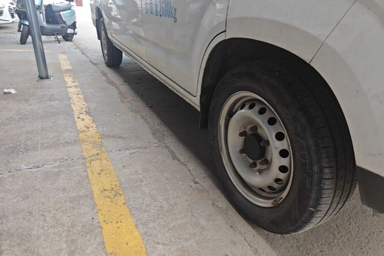 Used Karry Jiangtun 2023 Wide-body Edition AVIC Lithium Battery 38.64 kWh Right Side Sill
