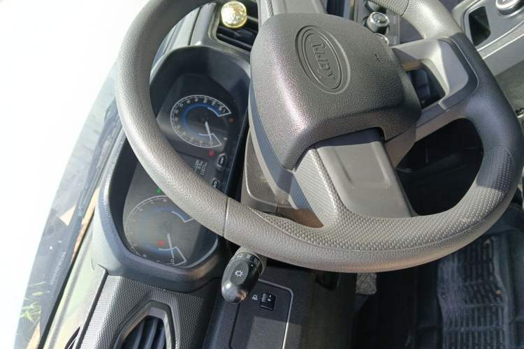 Used Karry Jiangtun 2023 Wide-Heart Edition Guoxuan Hi-Tech 38.7 kWh Steering Wheel