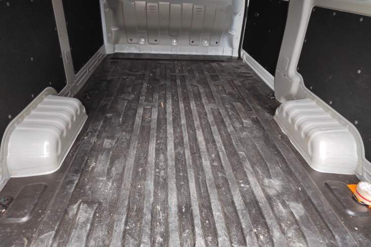 Used Karry Jiangtun 2023 Wide-body Edition AVIC Lithium Battery 38.64 kWh Trunk
