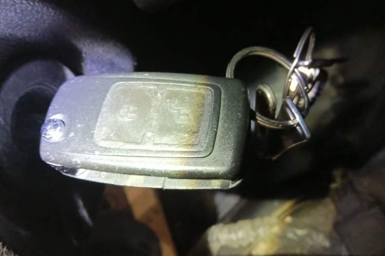 Used Karry Jiangtun 2023 Wide-body Edition AVIC Lithium Battery 38.64 kWh Vehicle Key