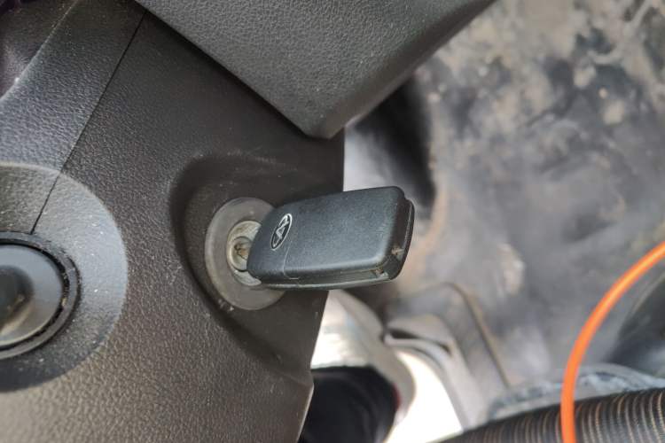Used Karry Jiangtun 2023 Wide-body Edition AVIC Lithium Battery 38.64 kWh Vehicle Key