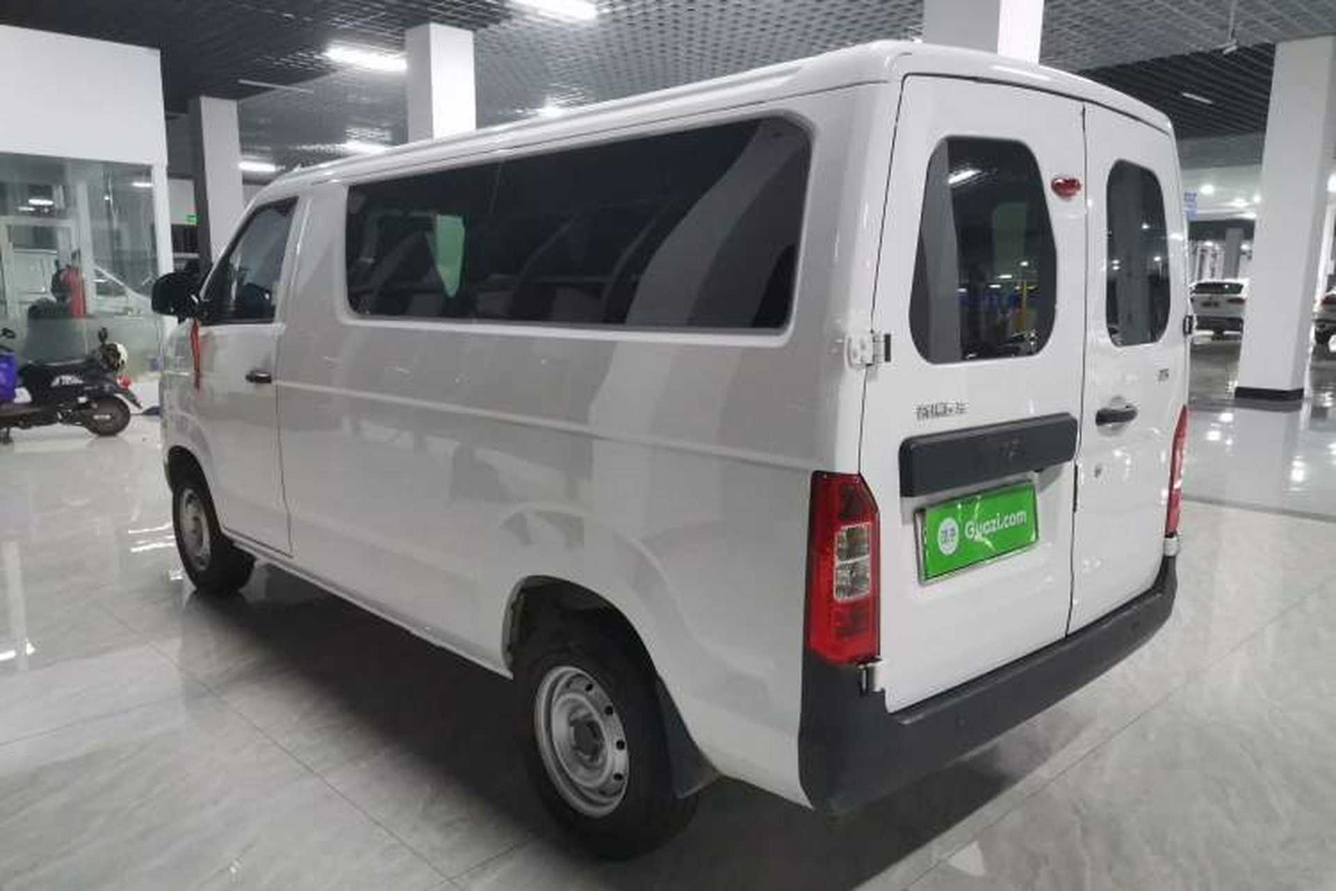 Used Karry Jiangtun E5 2024 268 km Range Open-Window 6-Seater Version Exterior 3