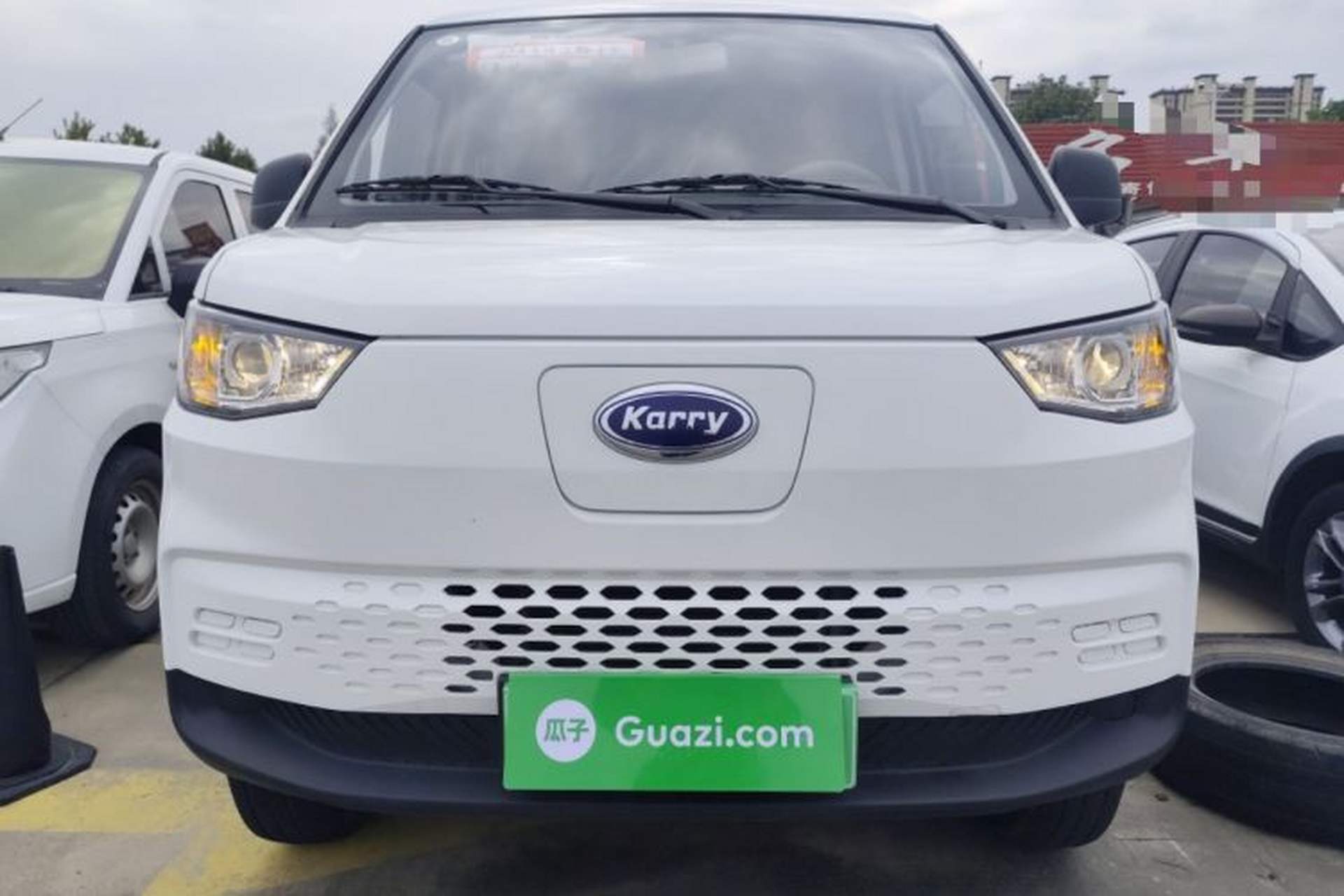 Used Karry Jiangtun E5 2024 268 km Range Open-Window 6-Seater Version Front