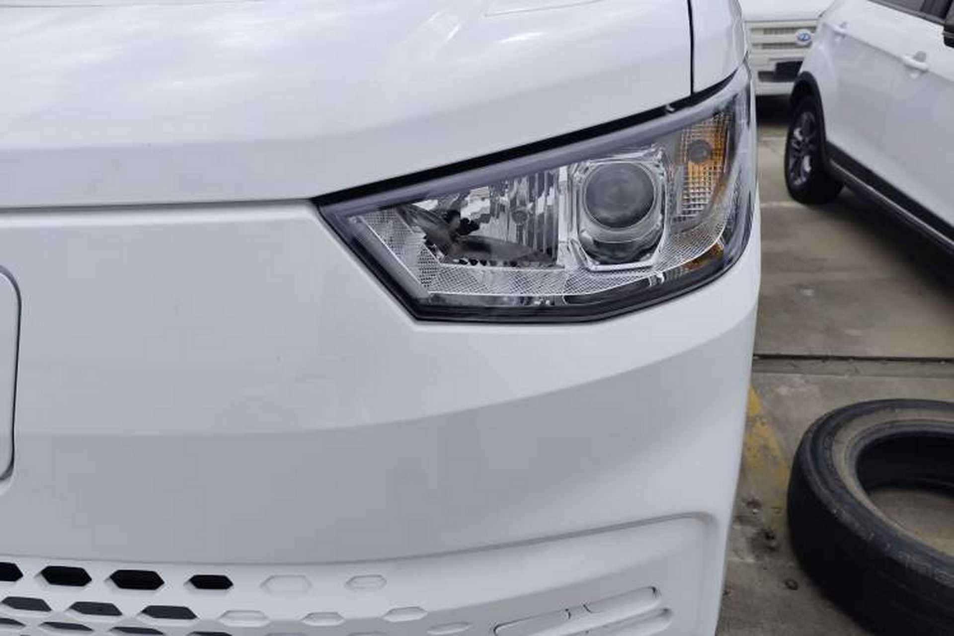 Used Karry Jiangtun E5 2024 268 km Range Open-Window 6-Seater Version Left Front Headlight