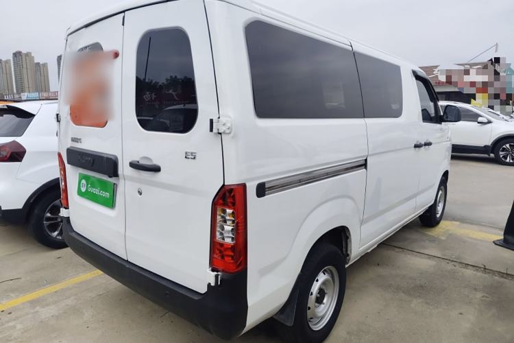 Used Karry Jiangtun E5 2024 268 km Range Open-Window 6-Seater Version Rear Right 45 Deg