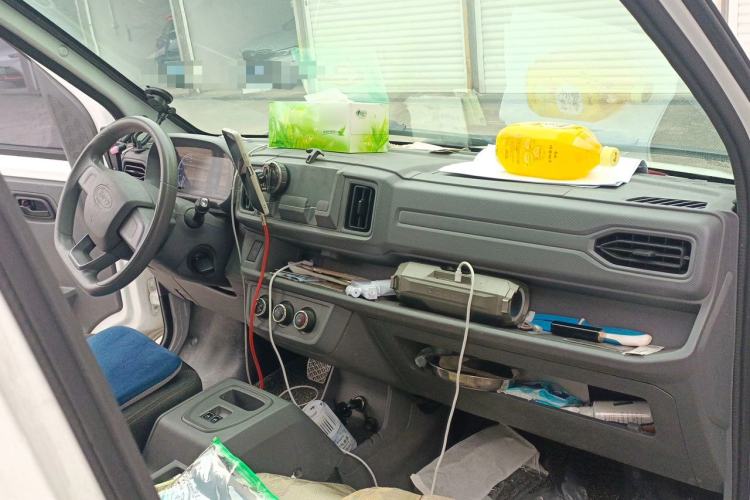 Used Karry Jiangtun E5 2024 230 km Standard Version Center Console