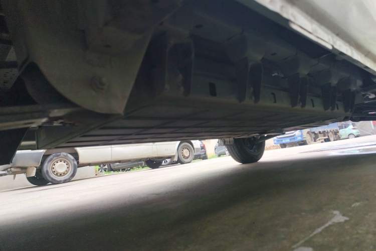 Used Karry Jiangtun E5 2024 268 km Range Open-Window 6-Seater Version Chassis Rear Right