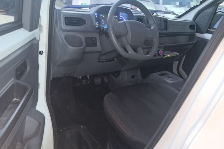 Used Karry Jiangtun E5 2024 230 km Standard Version Driver Seat