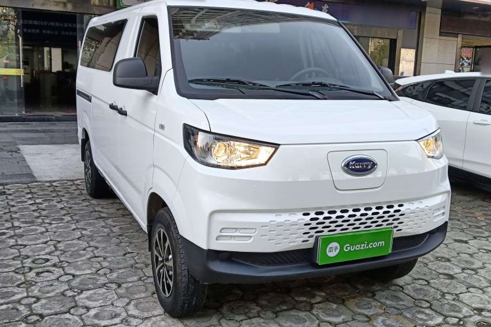 Used Karry Jiangtun E5 2024 268 km Range Open-Window 6-Seater Version Exterior 2