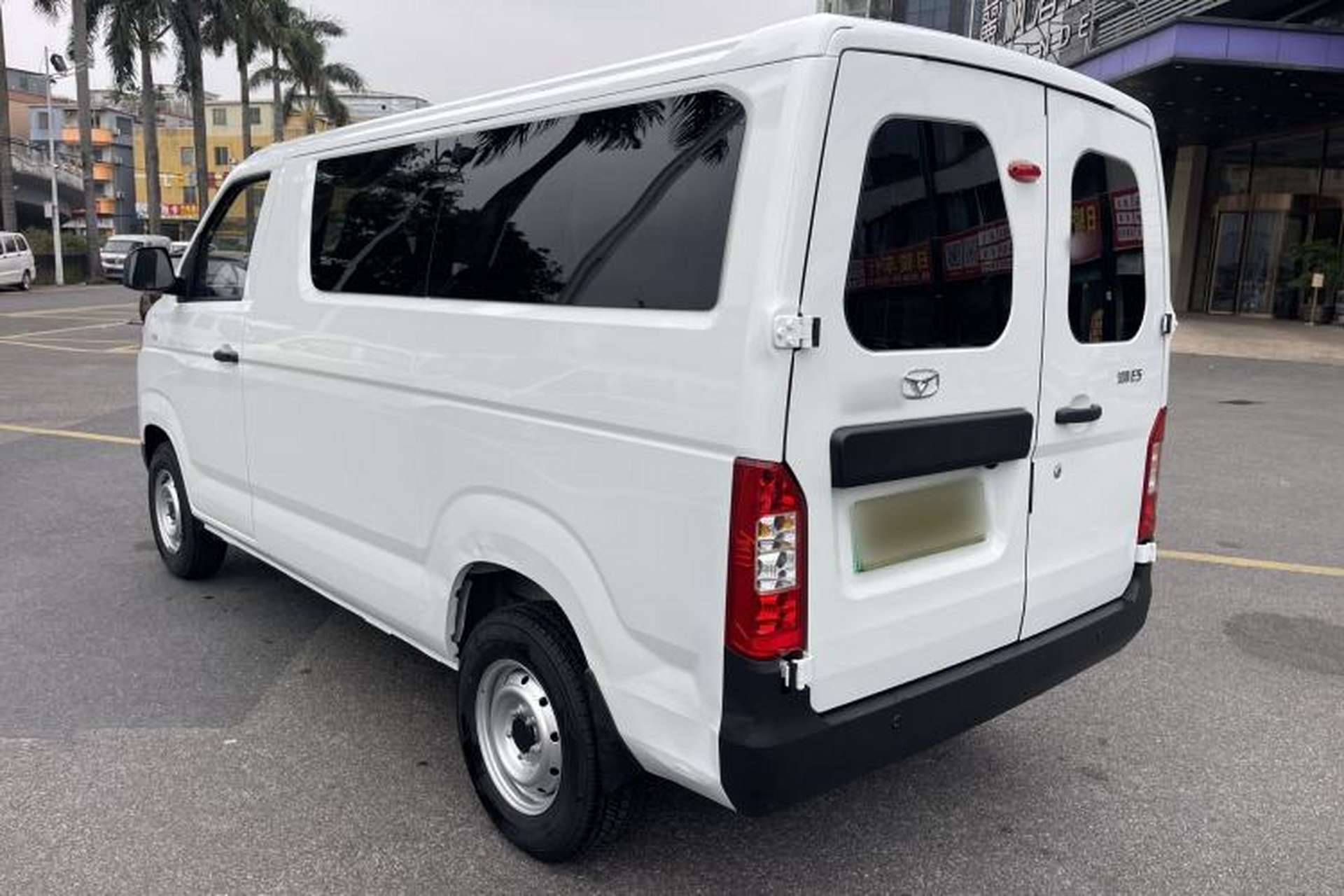 Used Karry Jiangtun E5 2024 230 km Standard Version Exterior 6