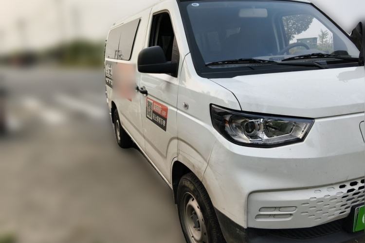 Used Karry Jiangtun E5 2024 268 km Range Open-Window 6-Seater Version Front Right 45 Deg
