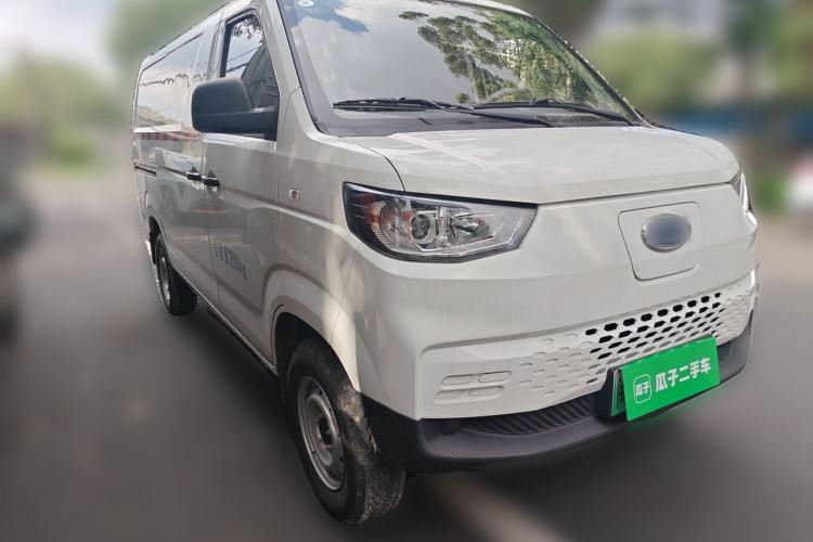 Used Karry Jiangtun E5 2024 230 km Economy Version Front Right 45 Deg