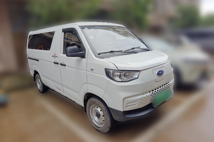 Used Karry Jiangtun E5 2024 268 km Range Open-Window 6-Seater Version Front Right 45 Deg