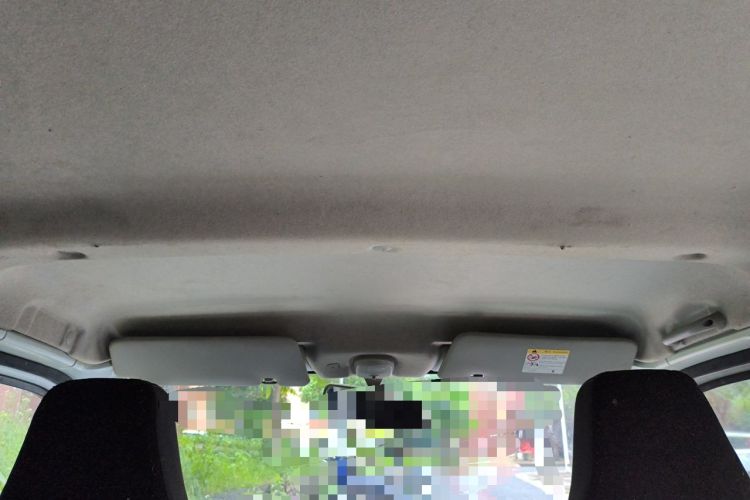 Used Karry Jiangtun E5 2024 268 km Range Open-Window 6-Seater Version Headliner