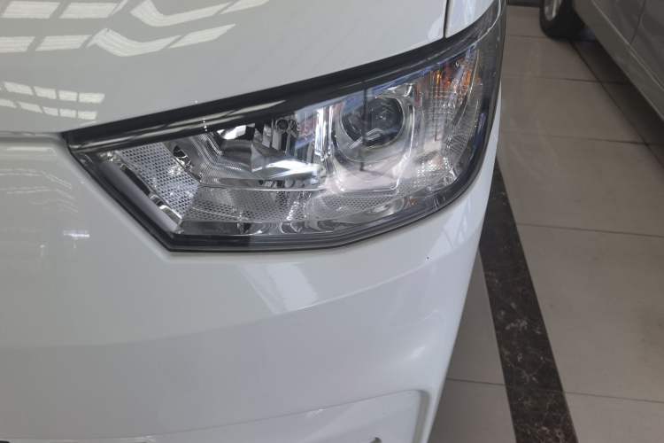 Used Karry Jiangtun E5 2024 260km Wealth Creation Edition Left Front Headlight