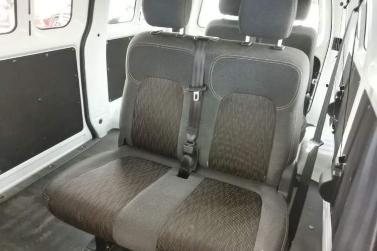 Used Karry Jiangtun E5 2024 268 km Range Open-Window 6-Seater Version Left Rear Seat