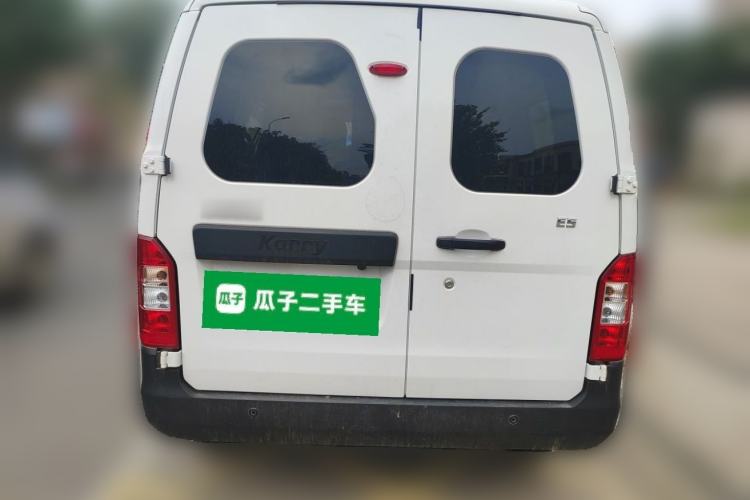 Used Karry Jiangtun E5 2024 268 km Range Open-Window 6-Seater Version Rear