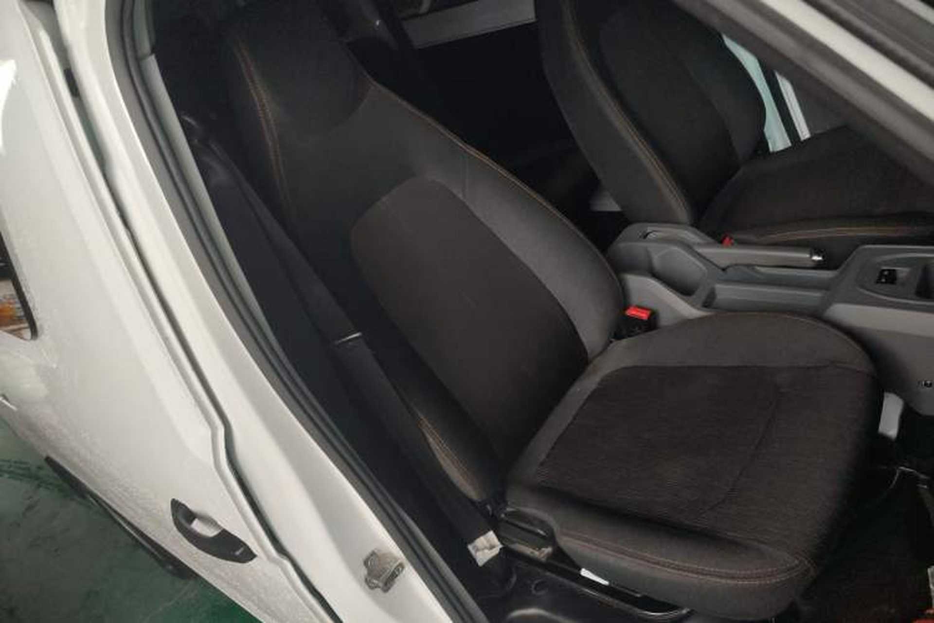 Used Karry Jiangtun E5 2024 268 km Range Open-Window 6-Seater Version Right Front Seat