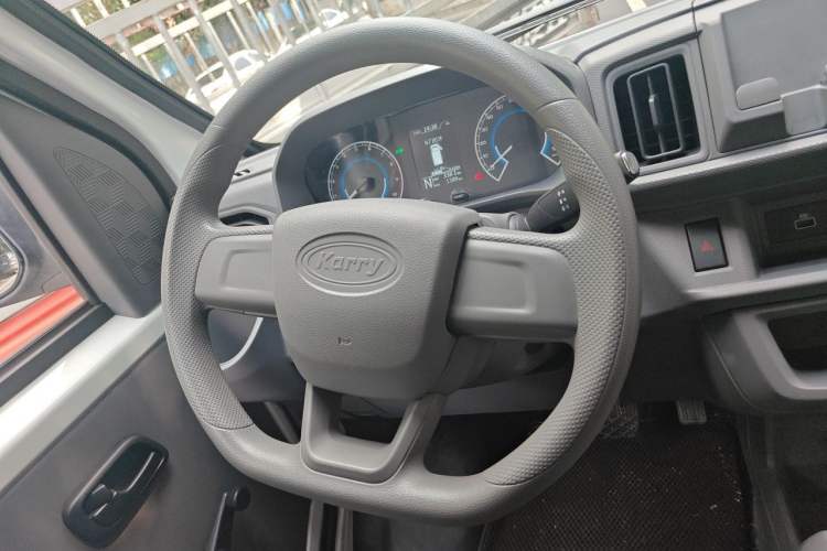 Used Karry Jiangtun E5 2024 230 km Economy Version Steering Wheel