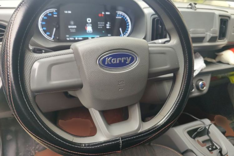 Used Karry Jiangtun E5 2024 268 km Range Open-Window 6-Seater Version Steering Wheel