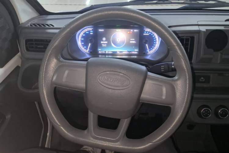 Used Karry Jiangtun E5 2024 230 km Standard Version Steering Wheel