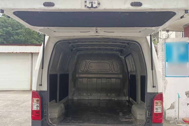 Used Karry Jiangtun E5 2024 230 km Standard Version Trunk