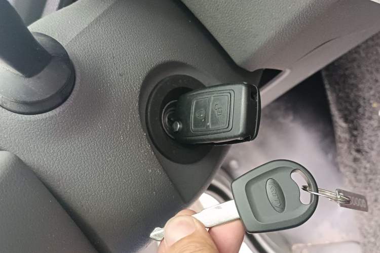 Used Karry Jiangtun E5 2024 230 km Standard Version Vehicle Key
