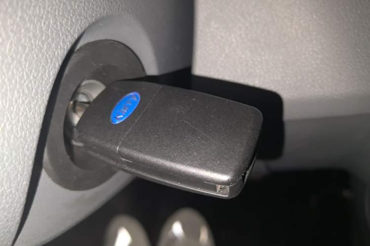 Used Karry Jiangtun E5 2024 230 km Standard Version Vehicle Key