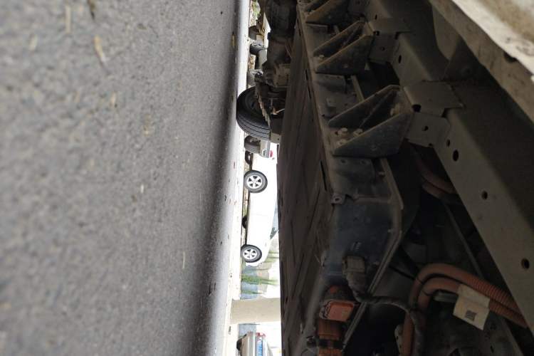 Used Karry Jiangtun E6 2024 AVIC 38.64kWh Wide-Heart Edition Chassis Front Right