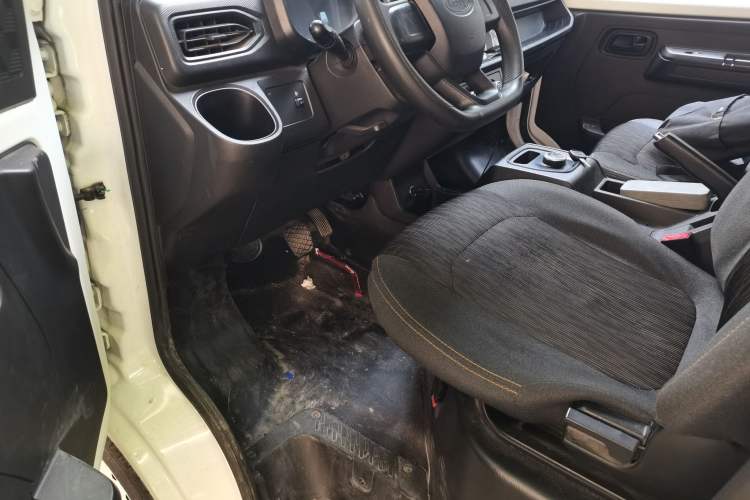 Used Karry Jiangtun E6 2024 AVIC 38.64 kWh Wide-body Edition Driver Seat