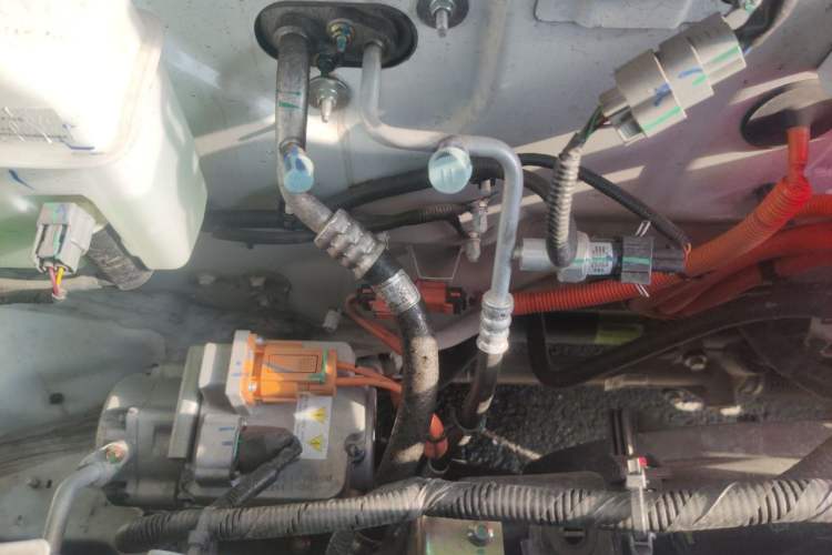 Used Karry Jiangtun E6 2024 AVIC 38.64kWh Wide-Heart Edition Engine Bay Right
