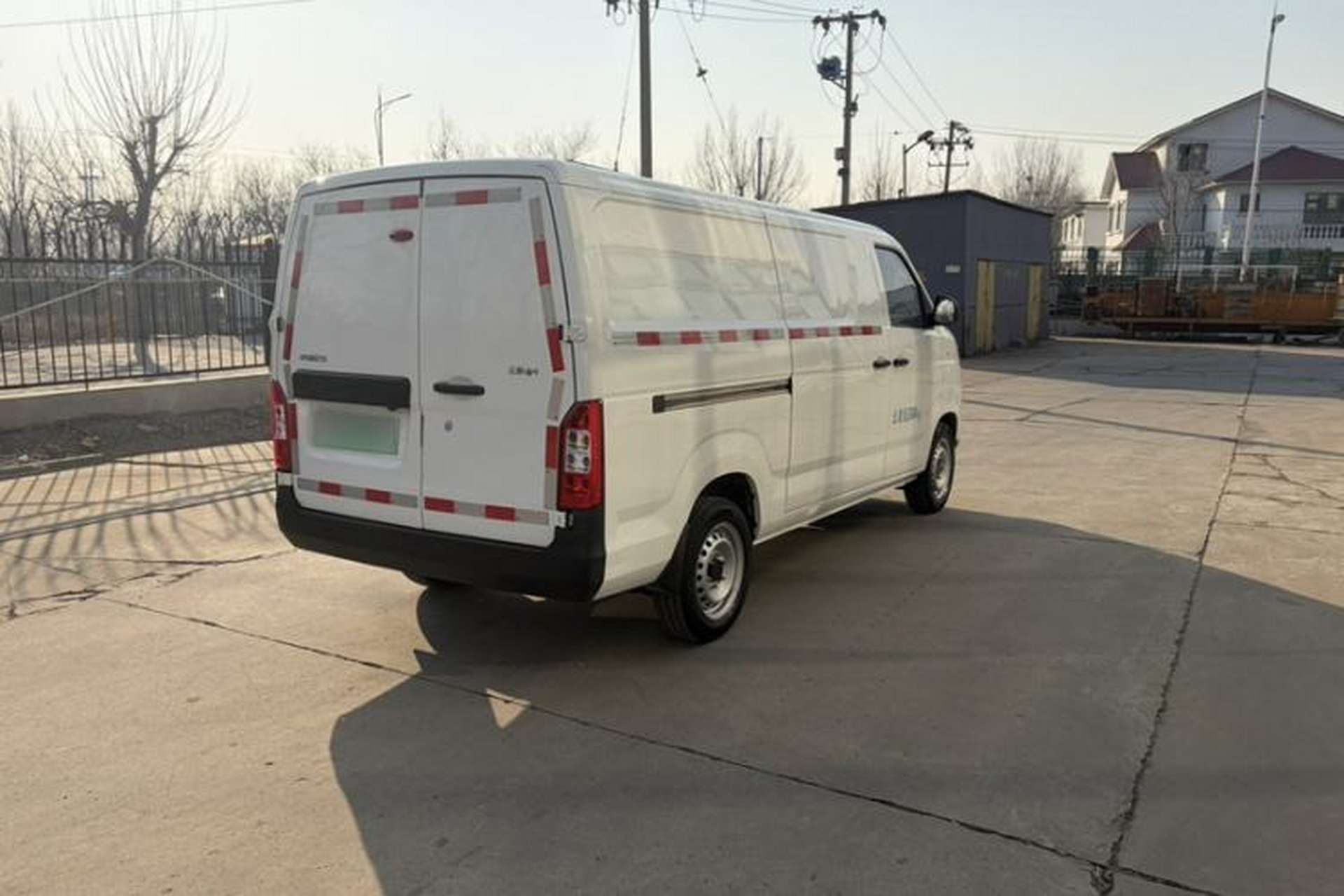 Used Karry Jiangtun E6 2024 AVIC 38.64 kWh Wide-body Edition Exterior 2