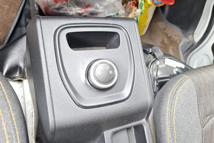 Used Karry Jiangtun E6 2024 AVIC 38.64kWh Wide-Heart Edition Gear Lever