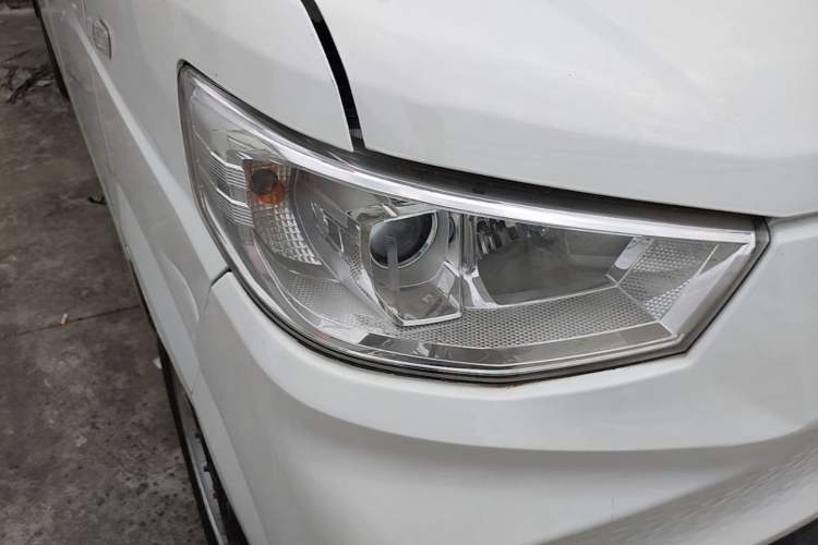 Used Karry Jiangtun E6 2024 AVIC 38.64 kWh Wide-body Edition Right Front Headlight