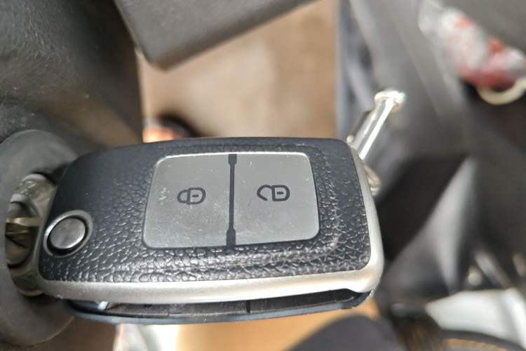 Used Karry Jiangtun E6 2024 AVIC 38.64kWh Wide-Heart Edition Vehicle Key