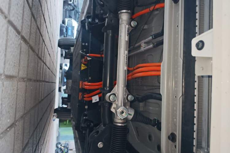 Used Karry Jiangtun E6 2026 Model Guoxuan 40.55kWh Wide-Heart Edition Chassis Front