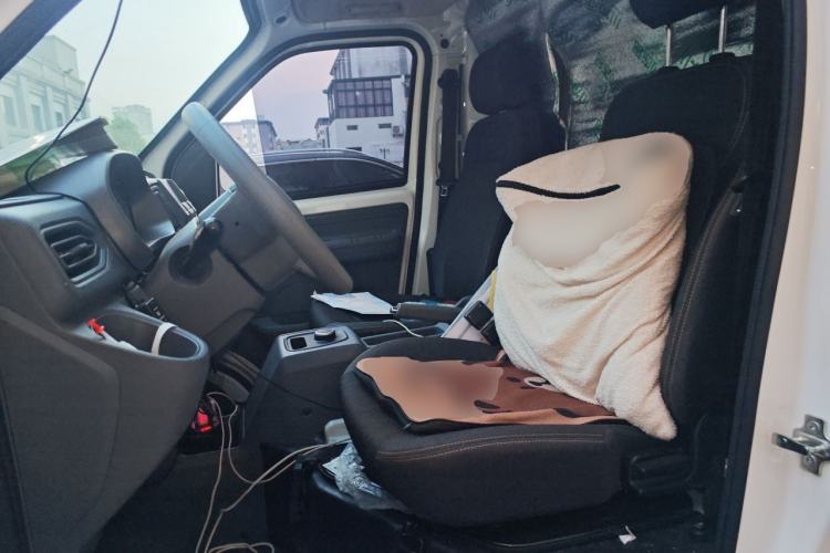 Used Karry Jiangtun E6 2026 Model Guoxuan 40.55kWh Wide-Heart Edition Left Front Seat