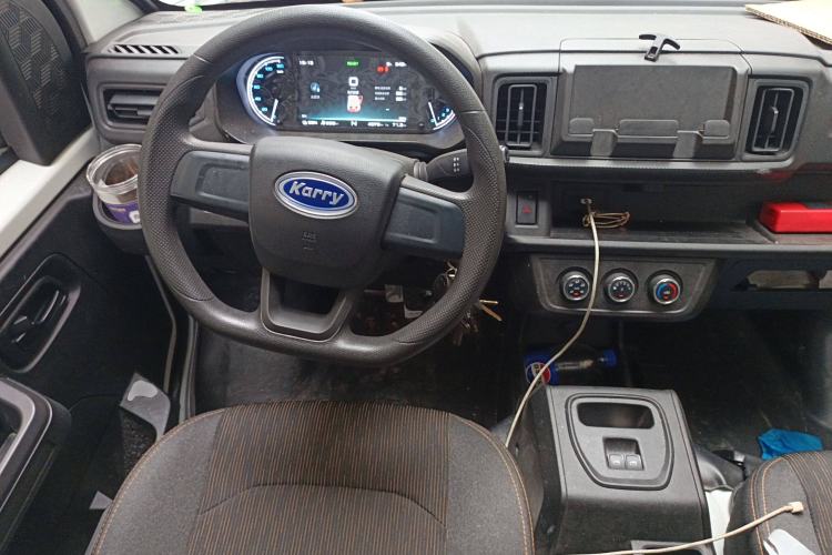 Used Karry Jiangtun E7 2024 Mingchuan 7-Seater Model Steering Wheel