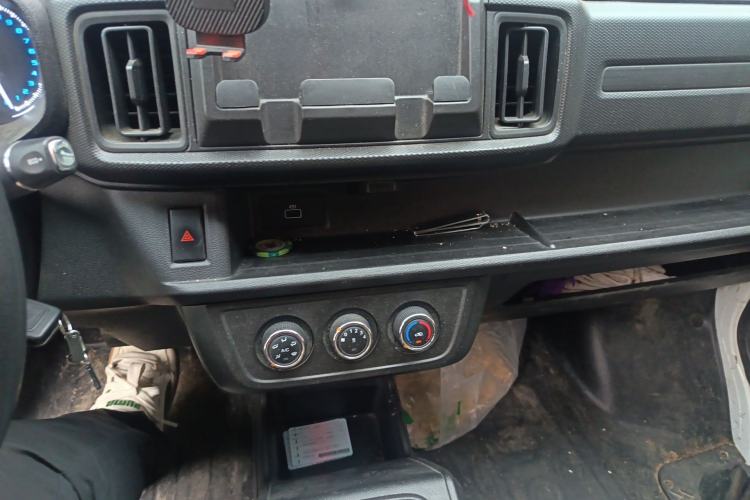 Used Karry Jiangtun E7 2024 Startup Edition Audio And AC Panel