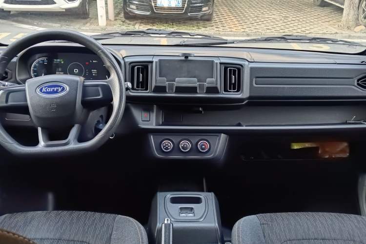 Used Karry Jiangtun E7 2024 Mingchuang 6-Seater Version Audio And AC Panel