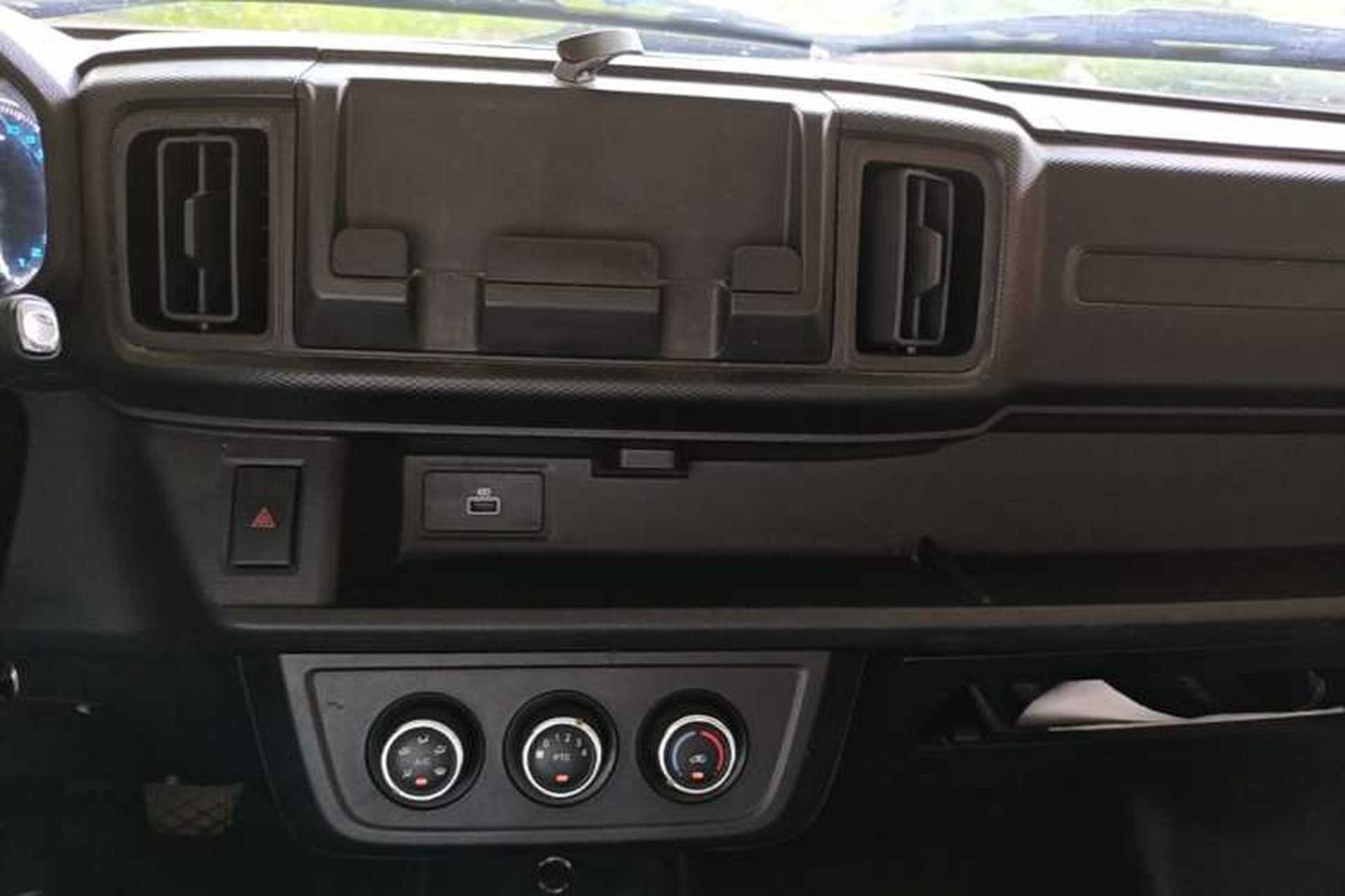 Used Karry Jiangtun E7 2024 Startup Edition Audio And AC Panel