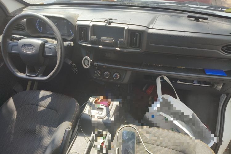 Used Karry Jiangtun E7 2024 Wealthy Edition Center Console