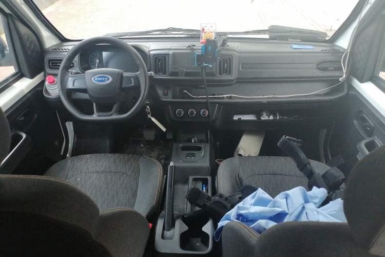 Used Karry Jiangtun E7 2024 Mingchuang 6-Seater Version Center Console