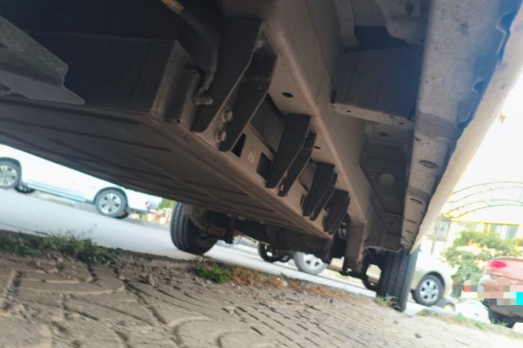 Used Karry Jiangtun E7 2024 Mingchuang 6-Seater Version Chassis Front Left