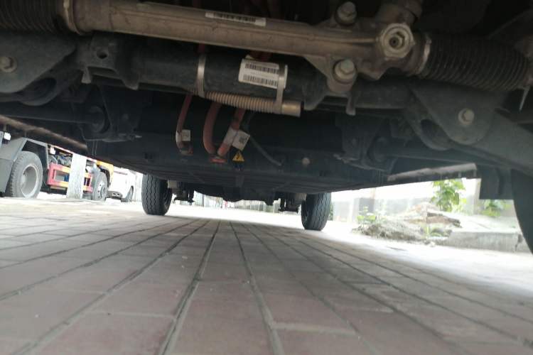 Used Karry Jiangtun E7 2024 Mingchuang 6-Seater Version Chassis Front