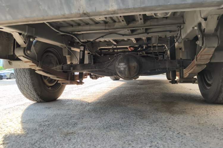 Used Karry Jiangtun E7 2024 Mingchuang 6-Seater Version Chassis Rear