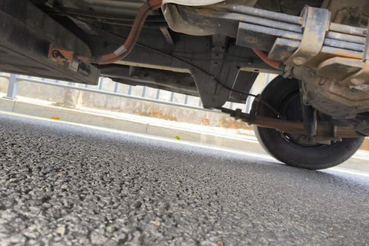 Used Karry Jiangtun E7 2024 Mingchuan 7-Seater Model Chassis Rear Left