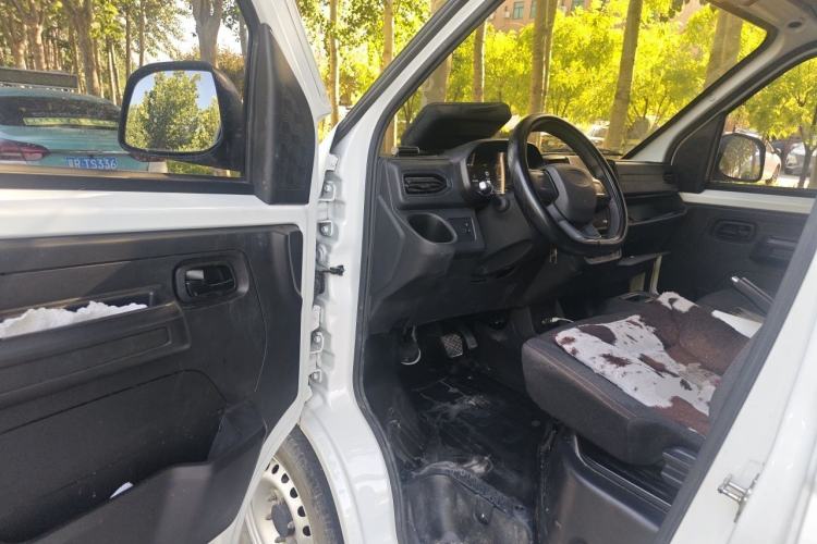 Used Karry Jiangtun E7 2024 Wealthy Edition Driver Seat