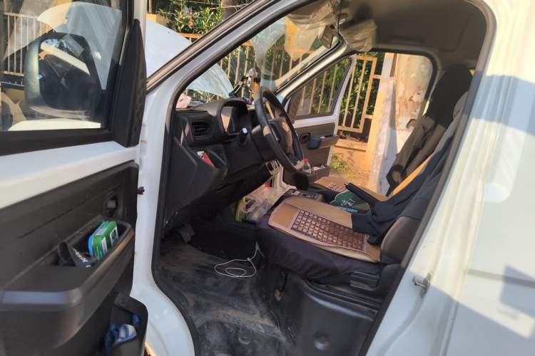 Used Karry Jiangtun E7 2024 Mingchuang 6-Seater Version Driver Seat